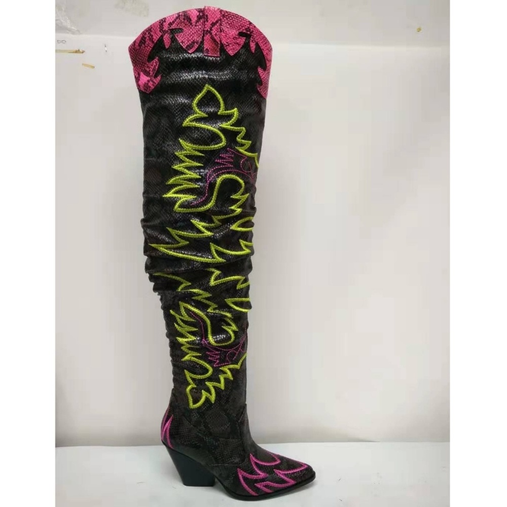 𝙇𝙖𝙨𝙩 𝙎𝙞𝙯 6🖤Rowdy Wester Over The Knee Boot - Picture 2 of 8